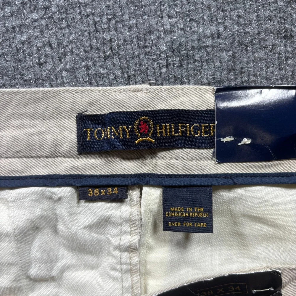 Tommy Hilfiger Khakis Pants Men's 38x34 Gray Straight Pleated Workwear Utility